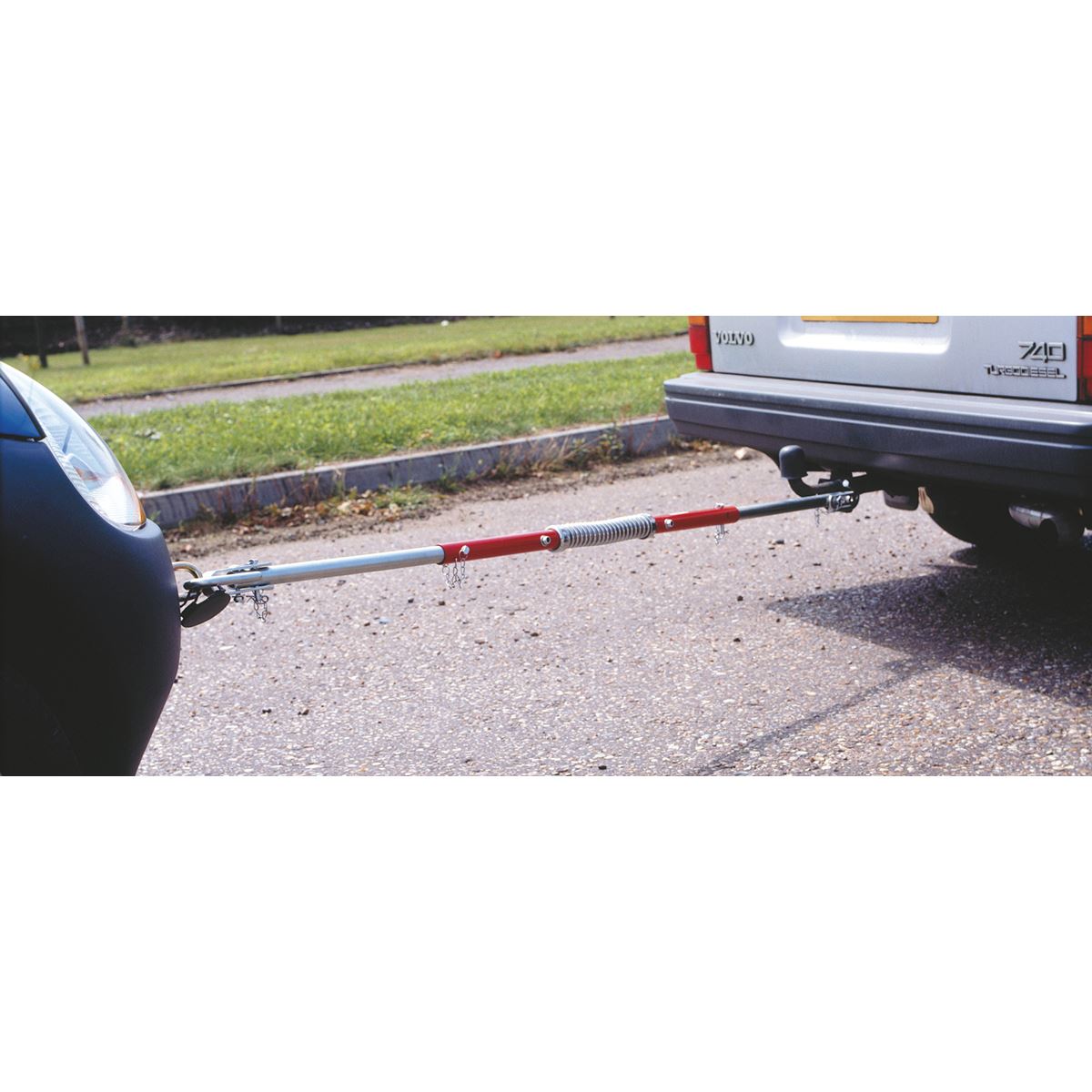 Sealey TPK2522 Tow Pole 2000kg Rolling Load Capacity with Shock Spring Sealey