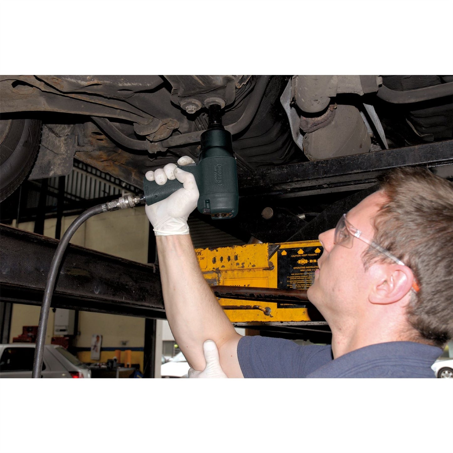 Draper 41096 Composite Body Air Impact Wrench 1/2" Sq. Dr. Draper