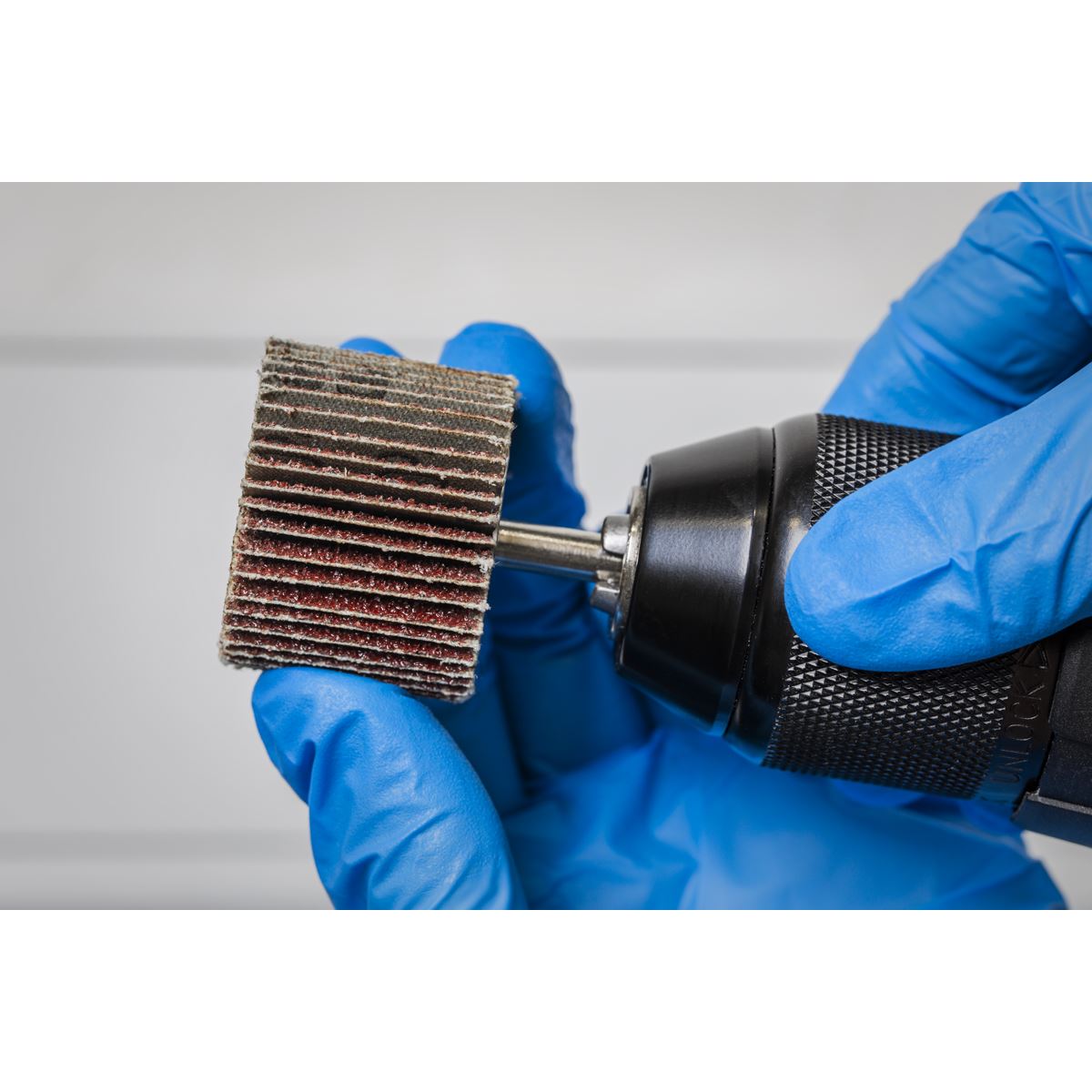 Sealey FW4030805 Abrasive Flap Wheel Ø40 x 30mm 80Grit Ø6mm Shaft - Pack of 5 Sealey