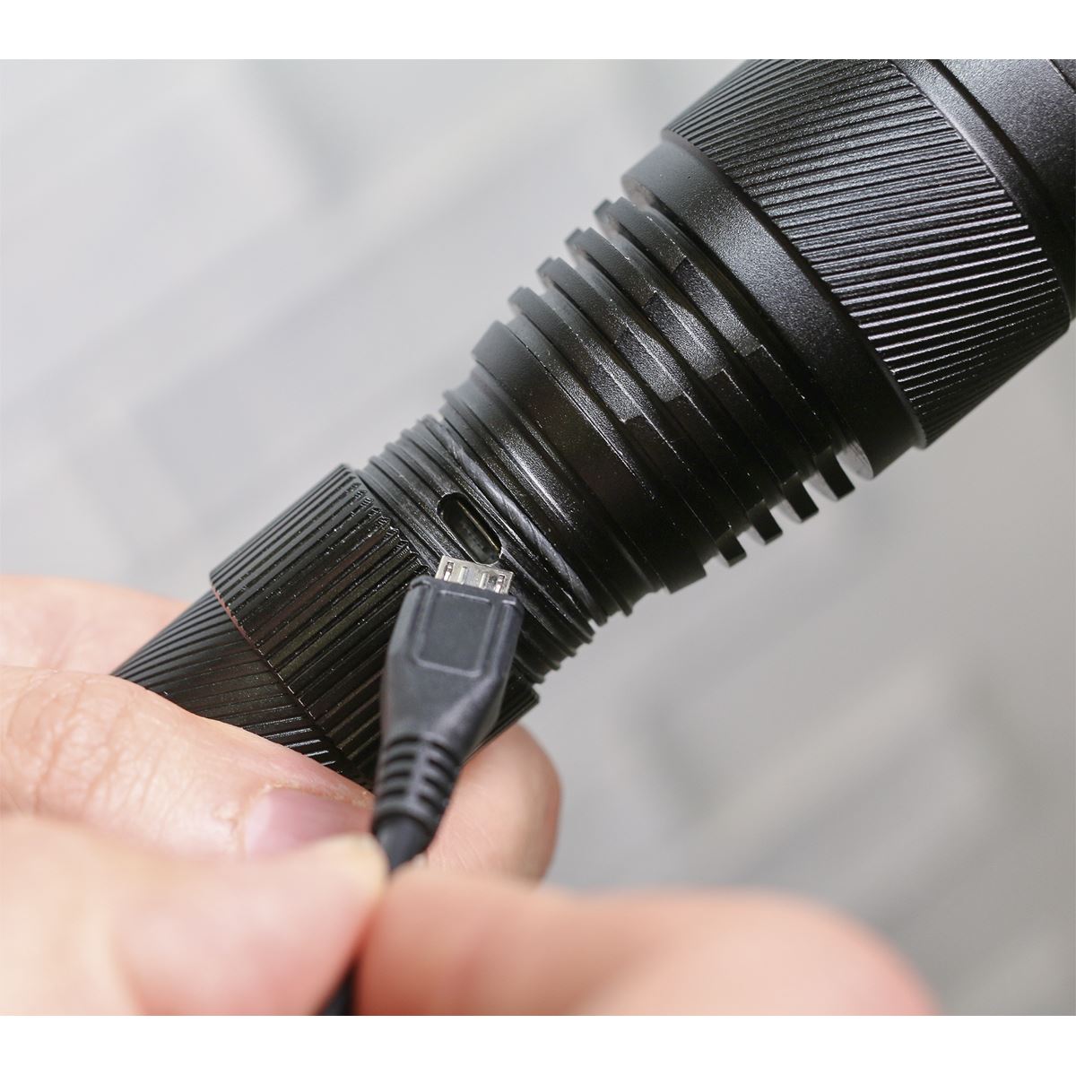 Sealey LED449 Aluminium Torch 10W SMD LED Adjustable Focus Rechargeable Sealey