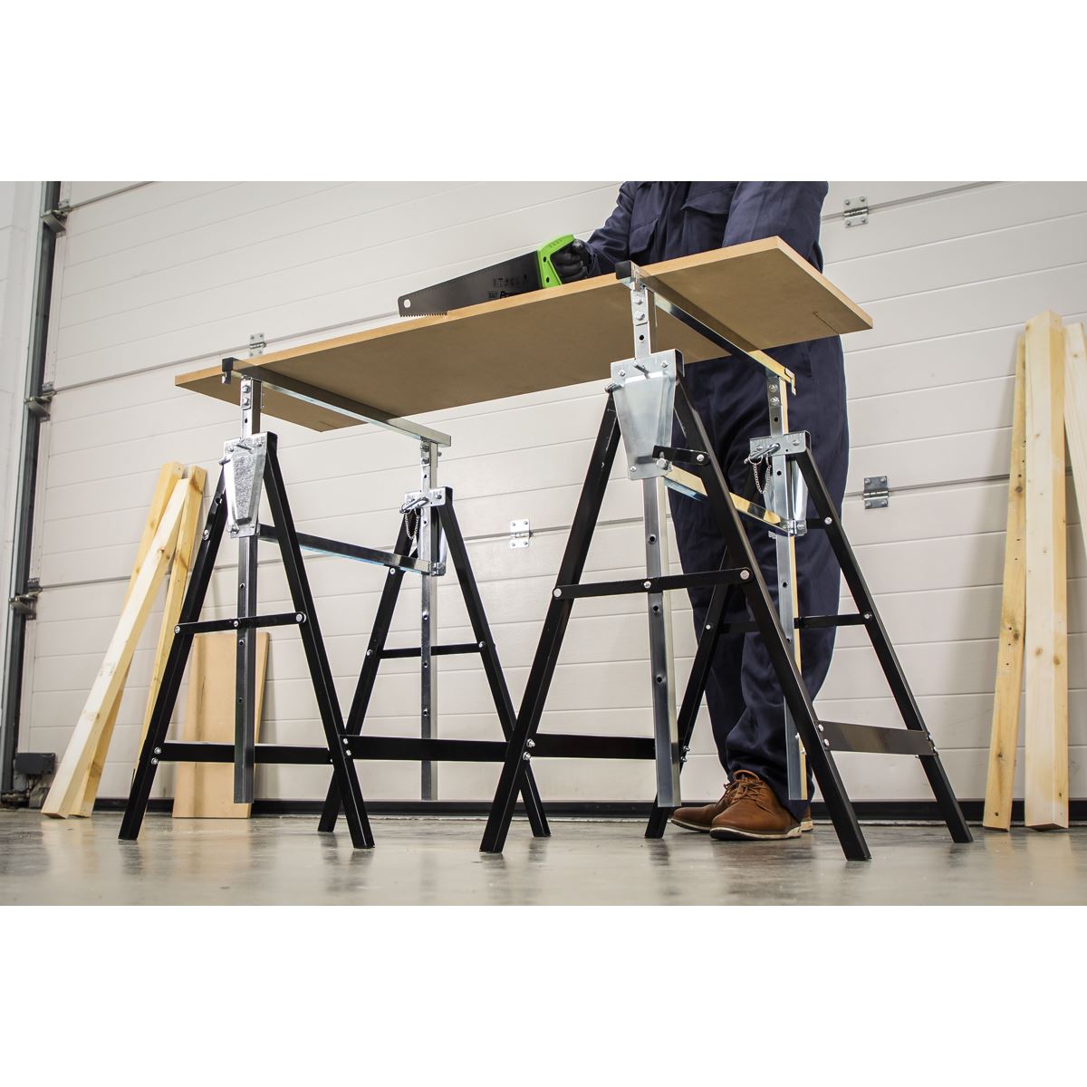 Sealey FDT3 Fold Down Telescopic Trestle 200kg Capacity Sealey