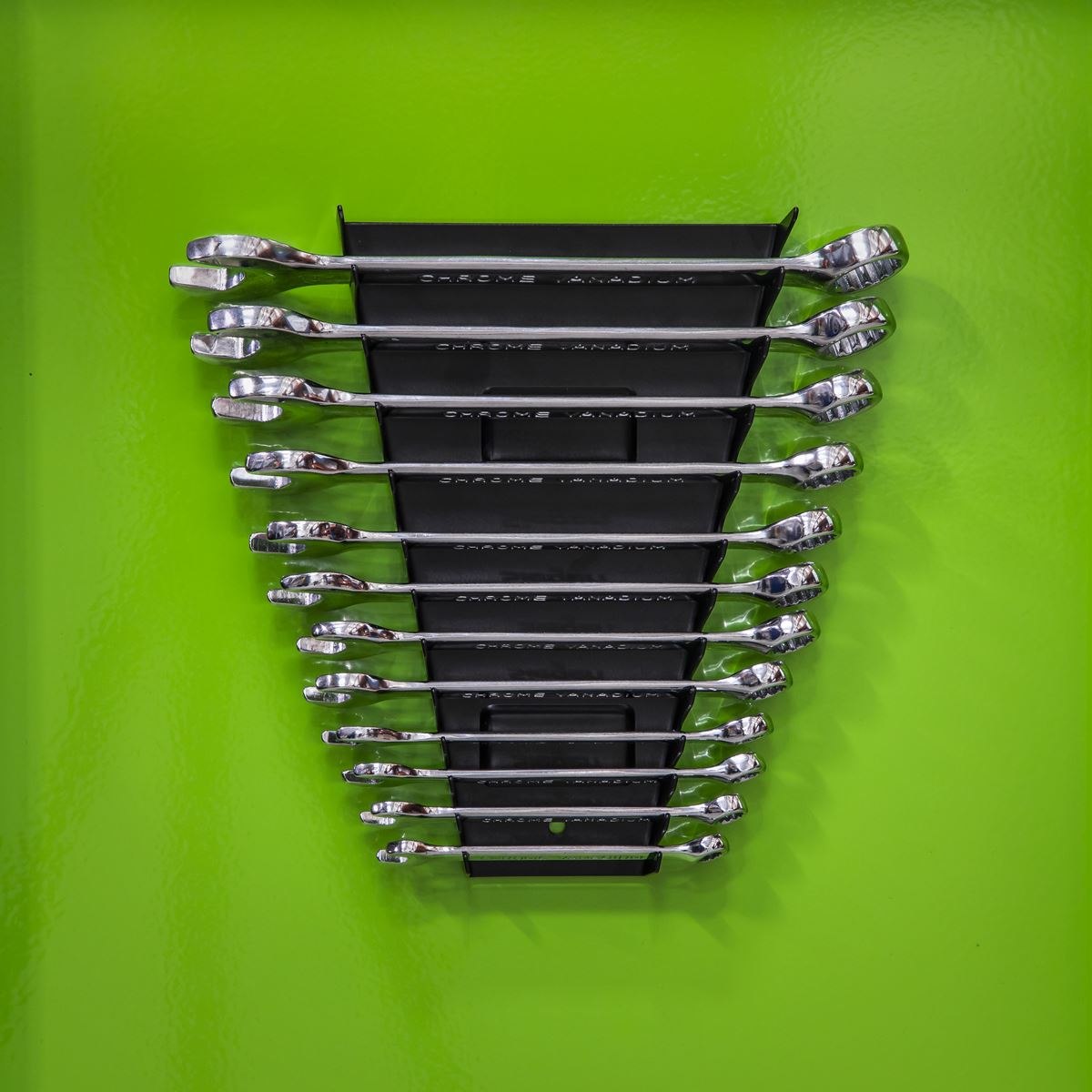 Sealey WR03 Spanner Rack Magnetic Capacity 12 Spanners Sealey