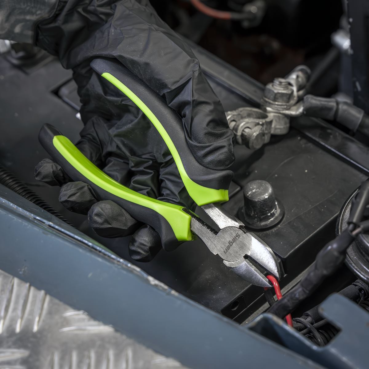 Siegen S0813 Side Cutters Comfort Grip 160mm Siegen