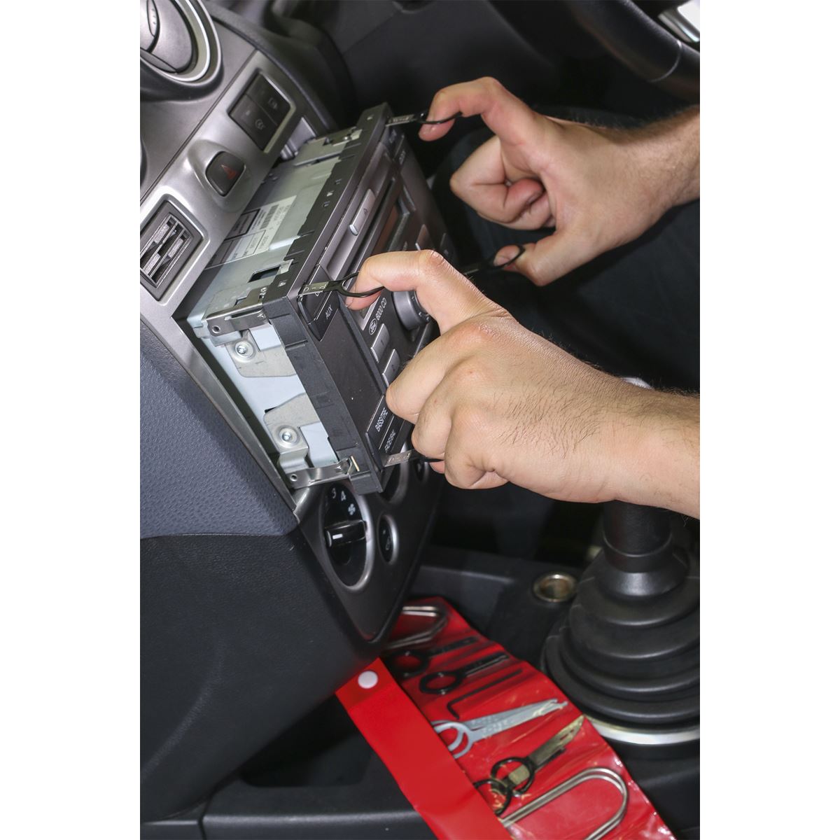 Sealey VS8041 Radio Release Tool Set 18pc Sealey