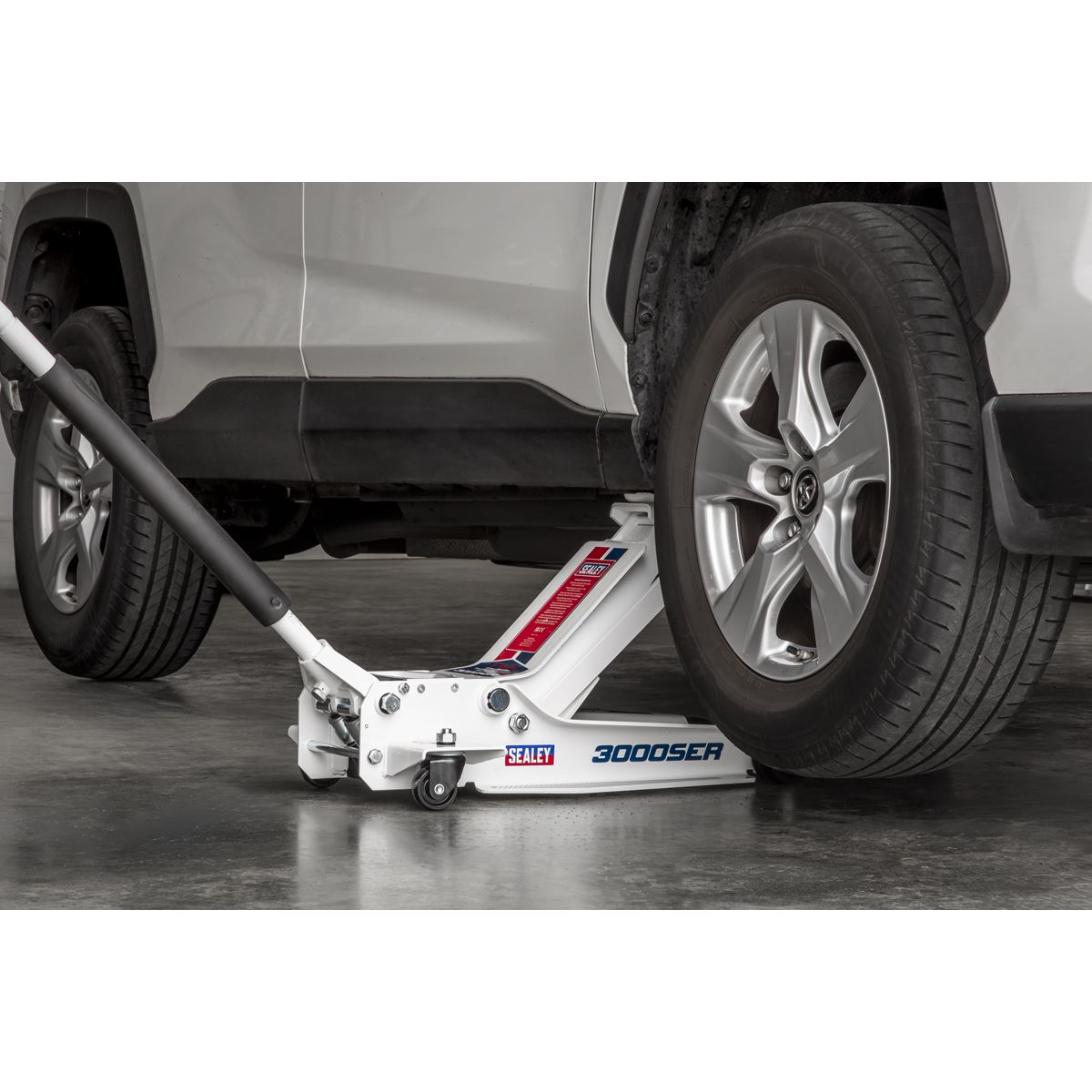 Sealey 3000SER Low Profile Long Reach Trolley Jack with Rocket Lift 3 Tonne Sealey