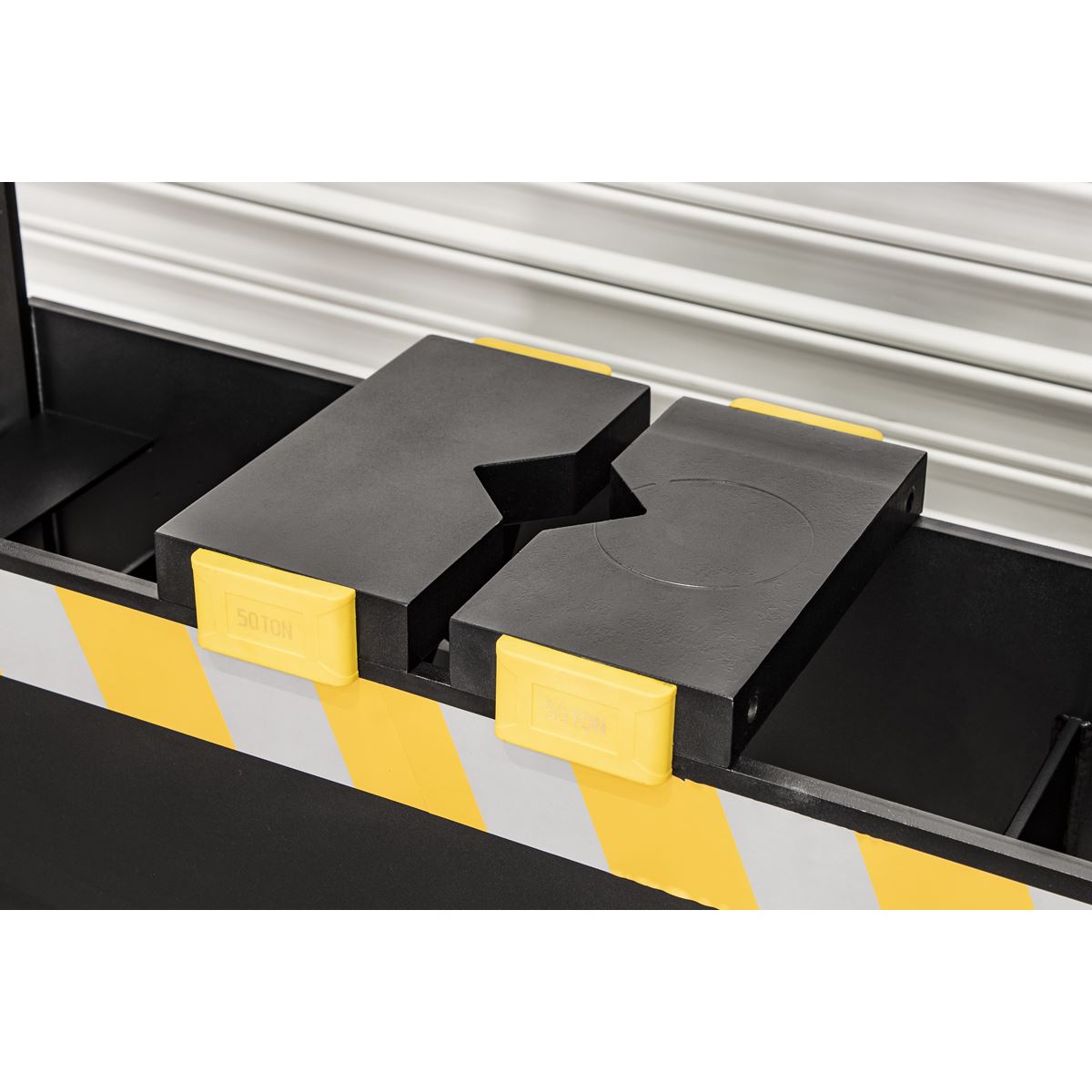 Sealey PPF501S Viking Floor Type Air/Hydraulic Press with Sliding Ram & Foot Pedal 50 Tonne Sealey