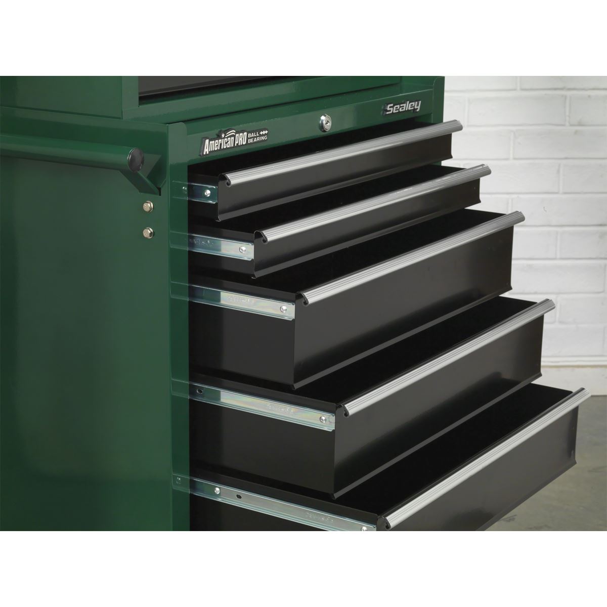 Sealey AP22507BB Rollcab 7 Drawer with Ball-Bearing Slides - Red/Grey Sealey