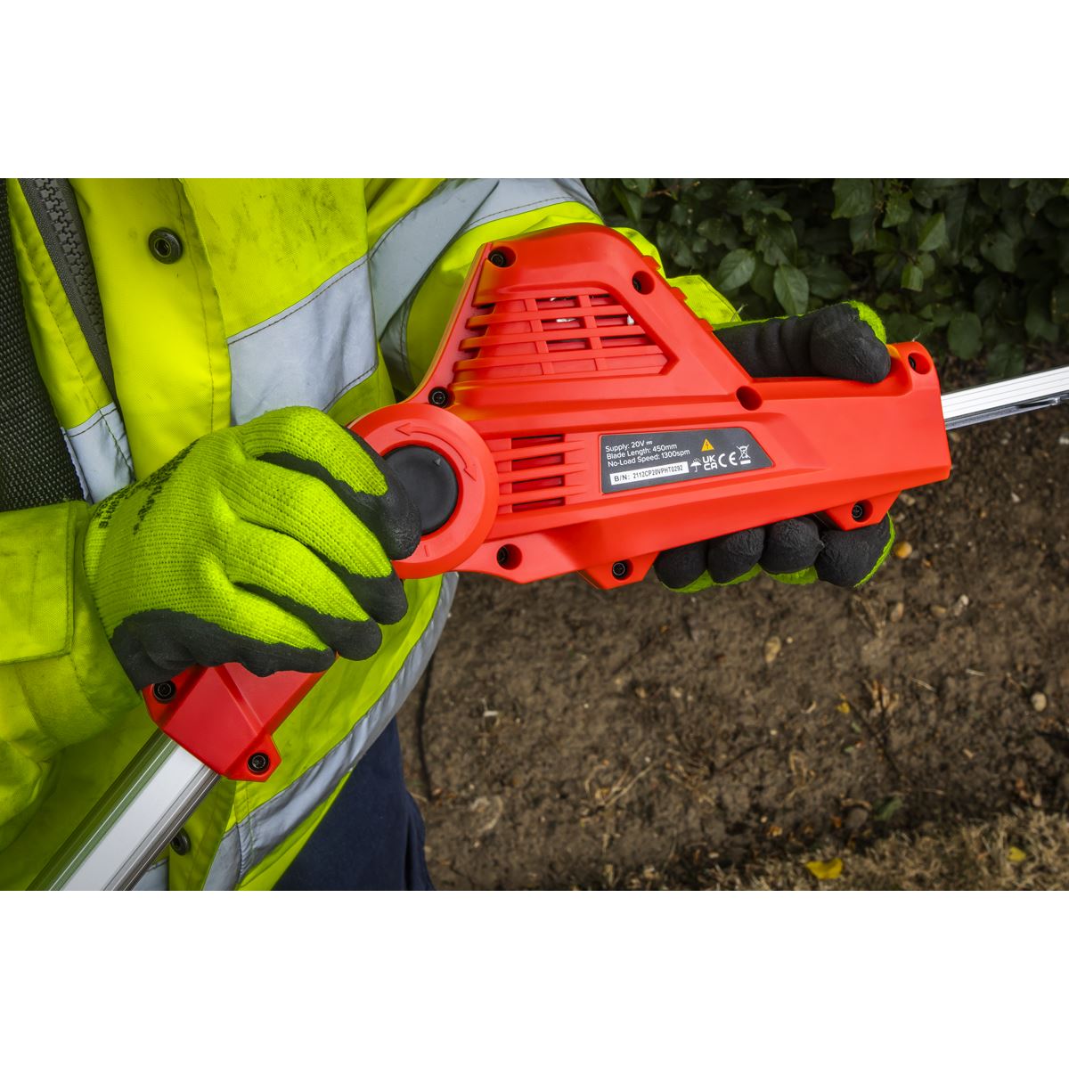 Sealey CP20VPHT Pole Hedge Trimmer 20V 45cm SV20 Series Cordless Accessory Sealey