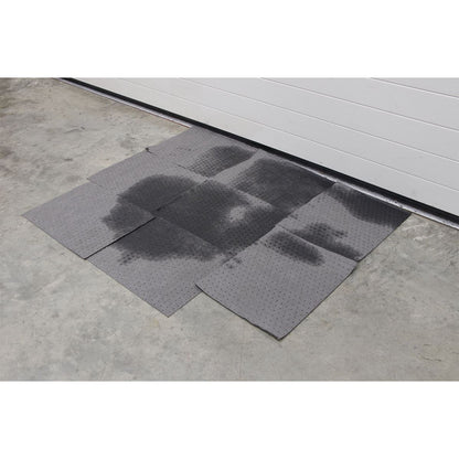 Sealey SAP01 Spill Absorbent Pad Pack of 100 Sealey