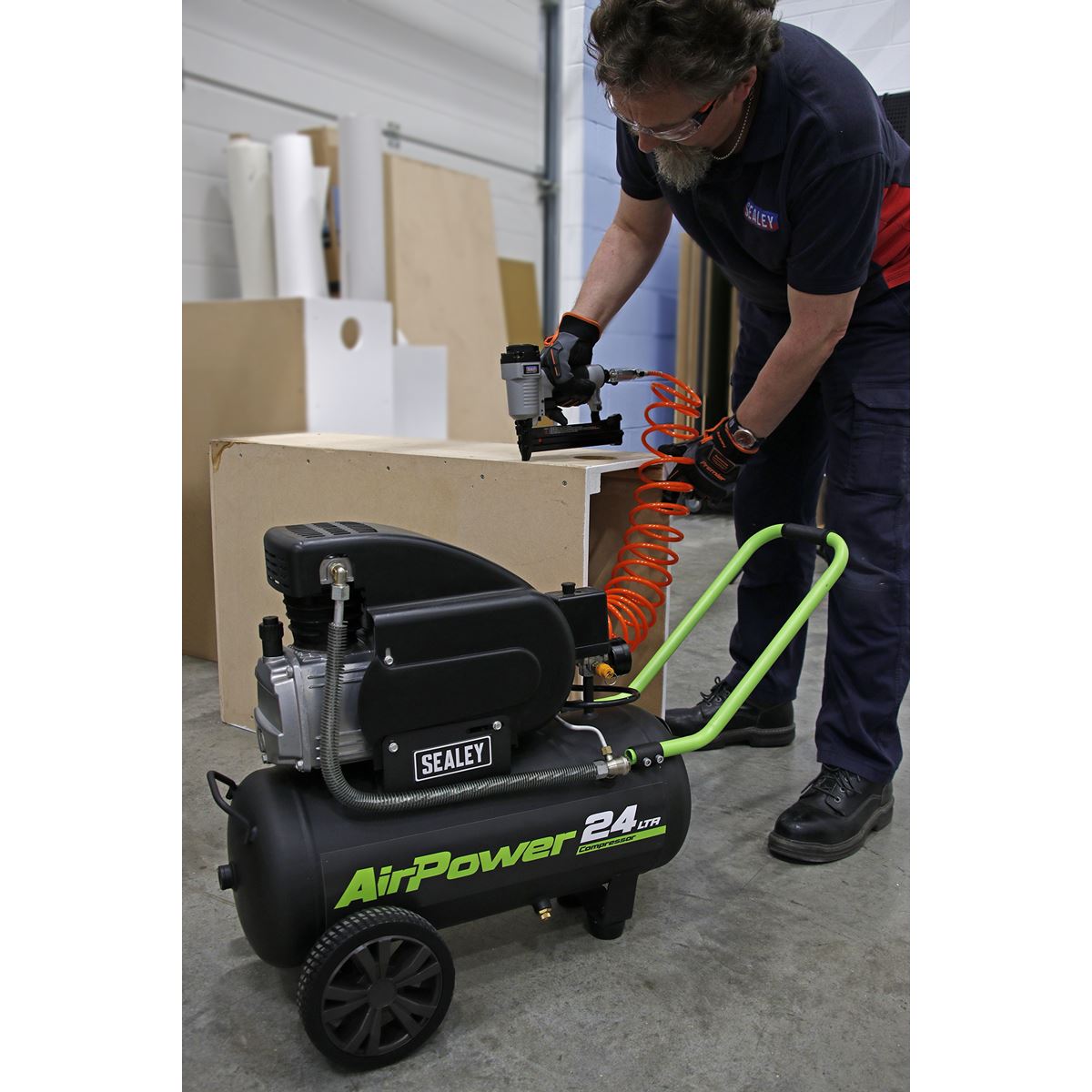 Sealey SAC2420E Air Compressor 24L Direct Drive 2hp Sealey