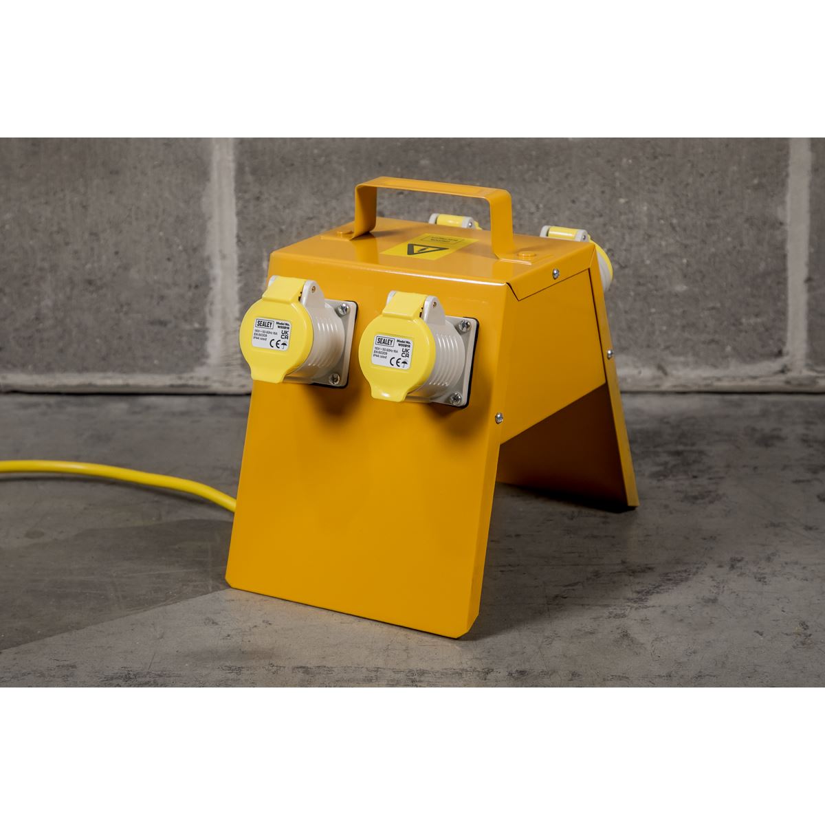 Sealey WSSB16 CEE 4-Way Splitter Box 1.5mm Cable 16A Plug Sealey