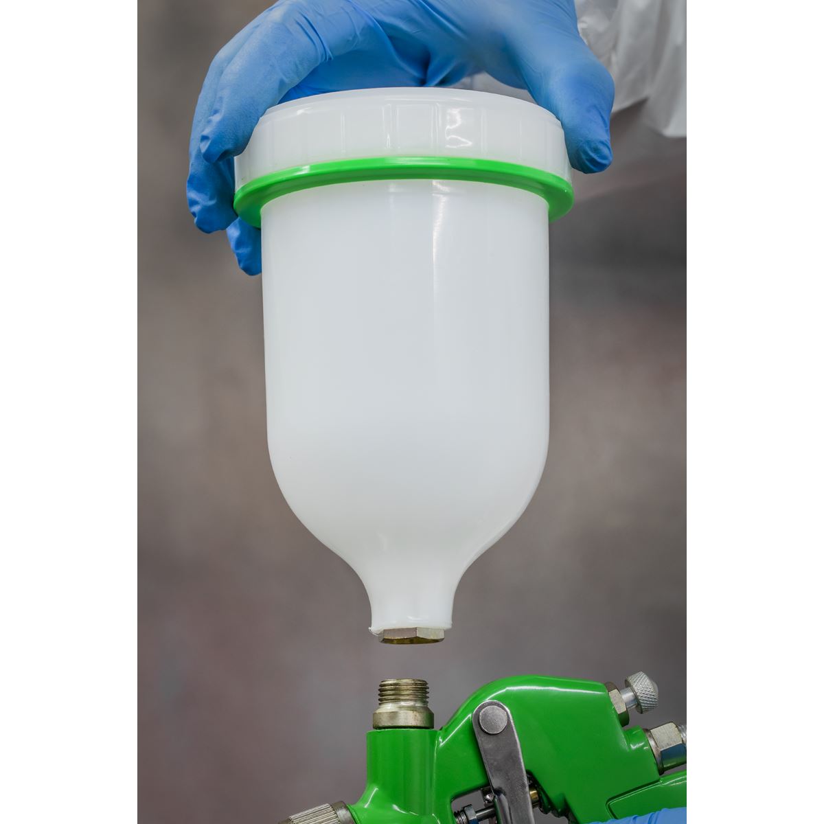 Sealey S717G Gravity Feed Spray Gun 1.7mm Set-Up Sealey