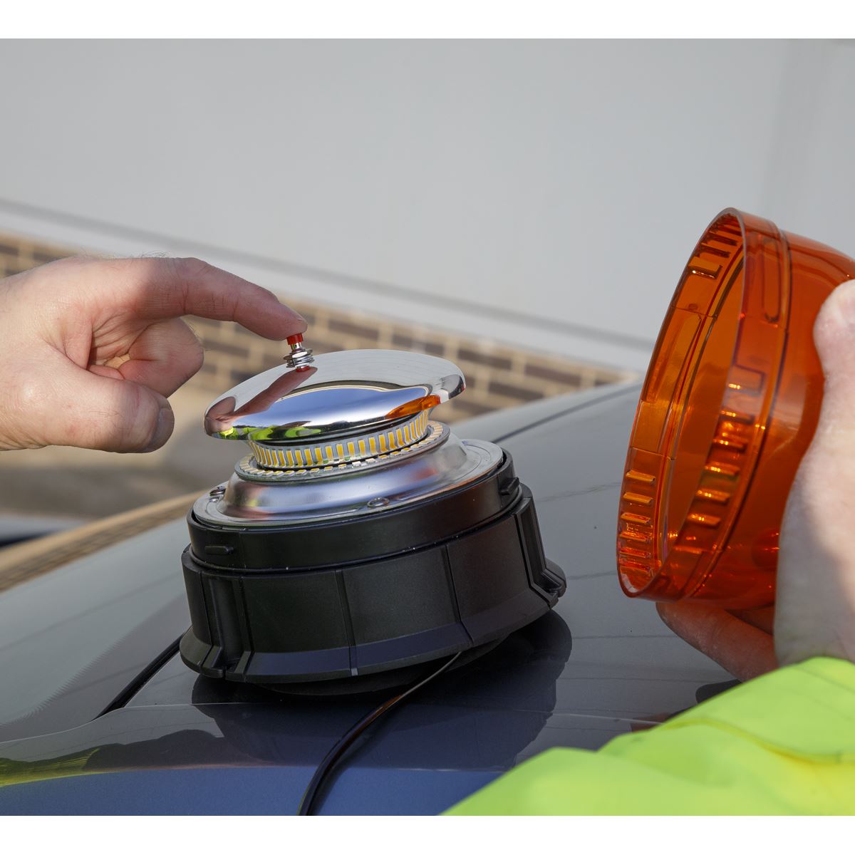 Sealey WB954LED Warning Beacon 20W SMD LED 12/24V Magnetic Base Sealey