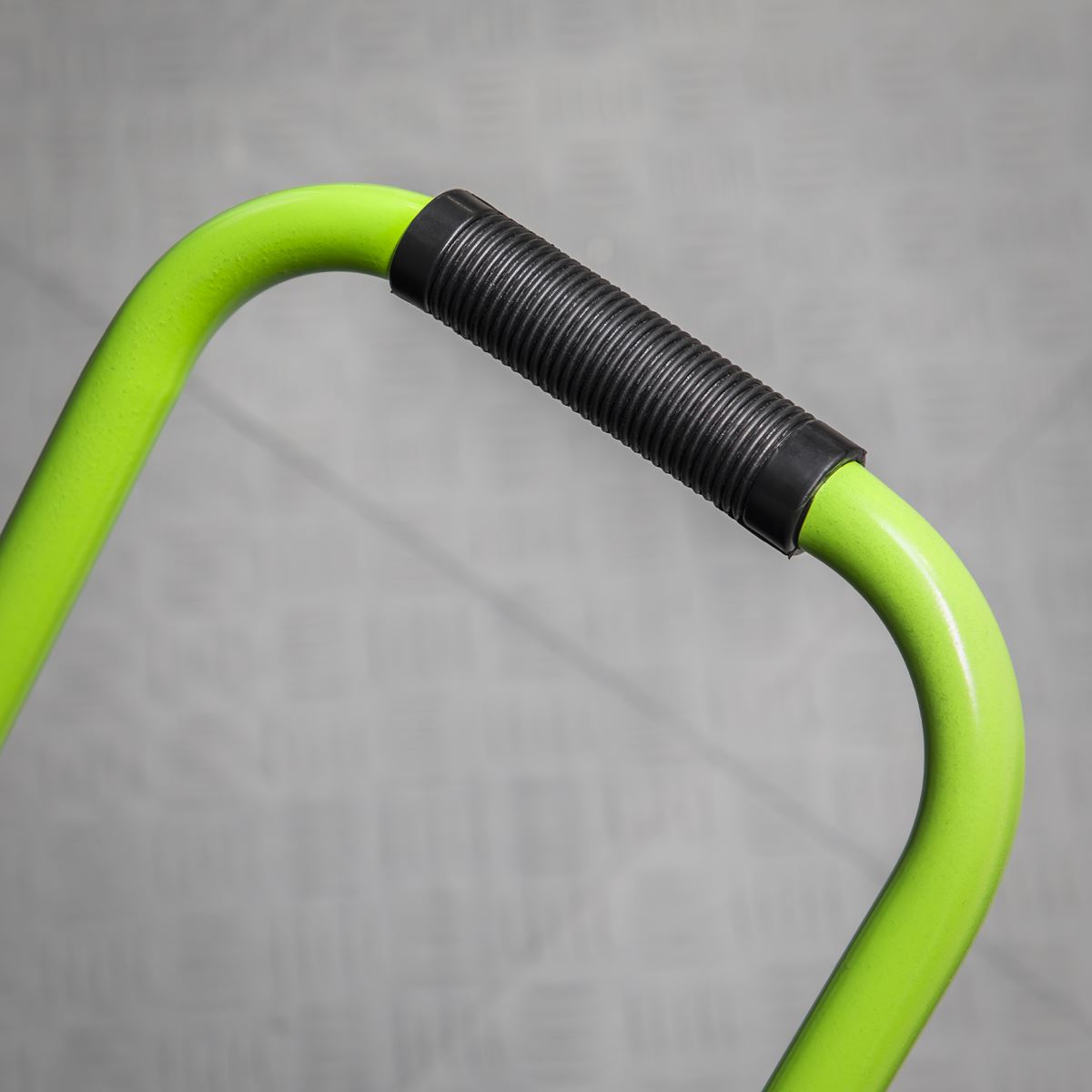 Sealey SAC2420EPK Air Compressor 24L Direct Drive 2hp with 4pc Air Accessory Kit Sealey