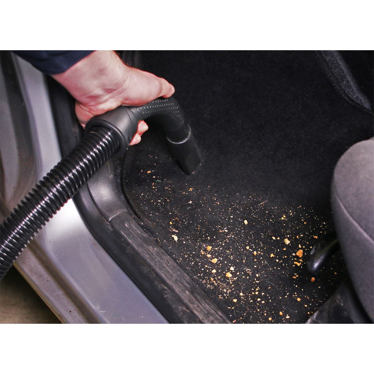 Sealey PC102HV Vacuum Cleaner Wet & Dry 10L 1000W/230V - Green Sealey