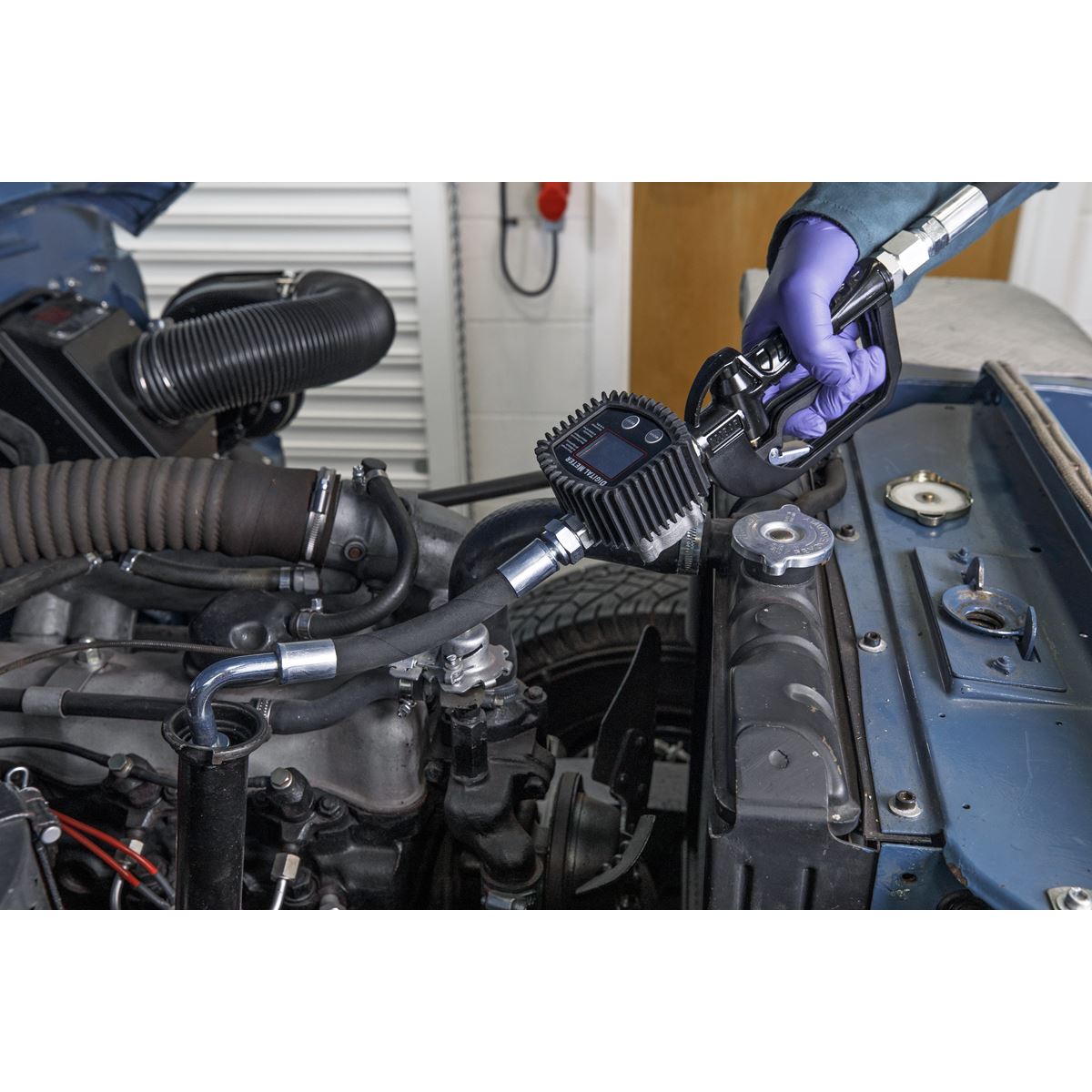 Sealey AK4562D Oil Dispensing System Air Operated with 10m Retractable Hose Reel Sealey