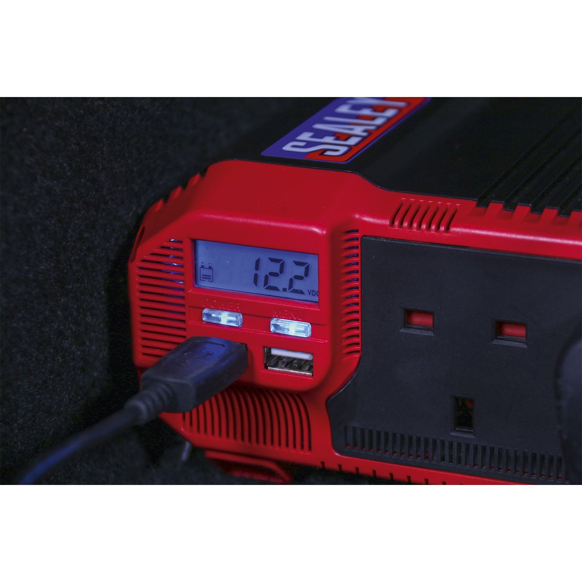 Sealey PI1100 Power Inverter Modified Sine Wave 1100W 12V DC - 230V ~ 50Hz Sealey