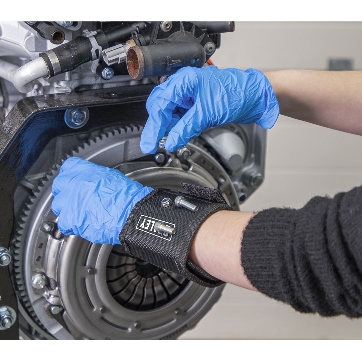 Sealey APMWB Magnetic Wristband Sealey