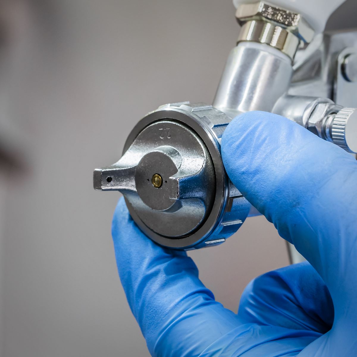 Sealey SSG501 Spray Gun Gravity Feed 2.2mm Set-Up Sealey