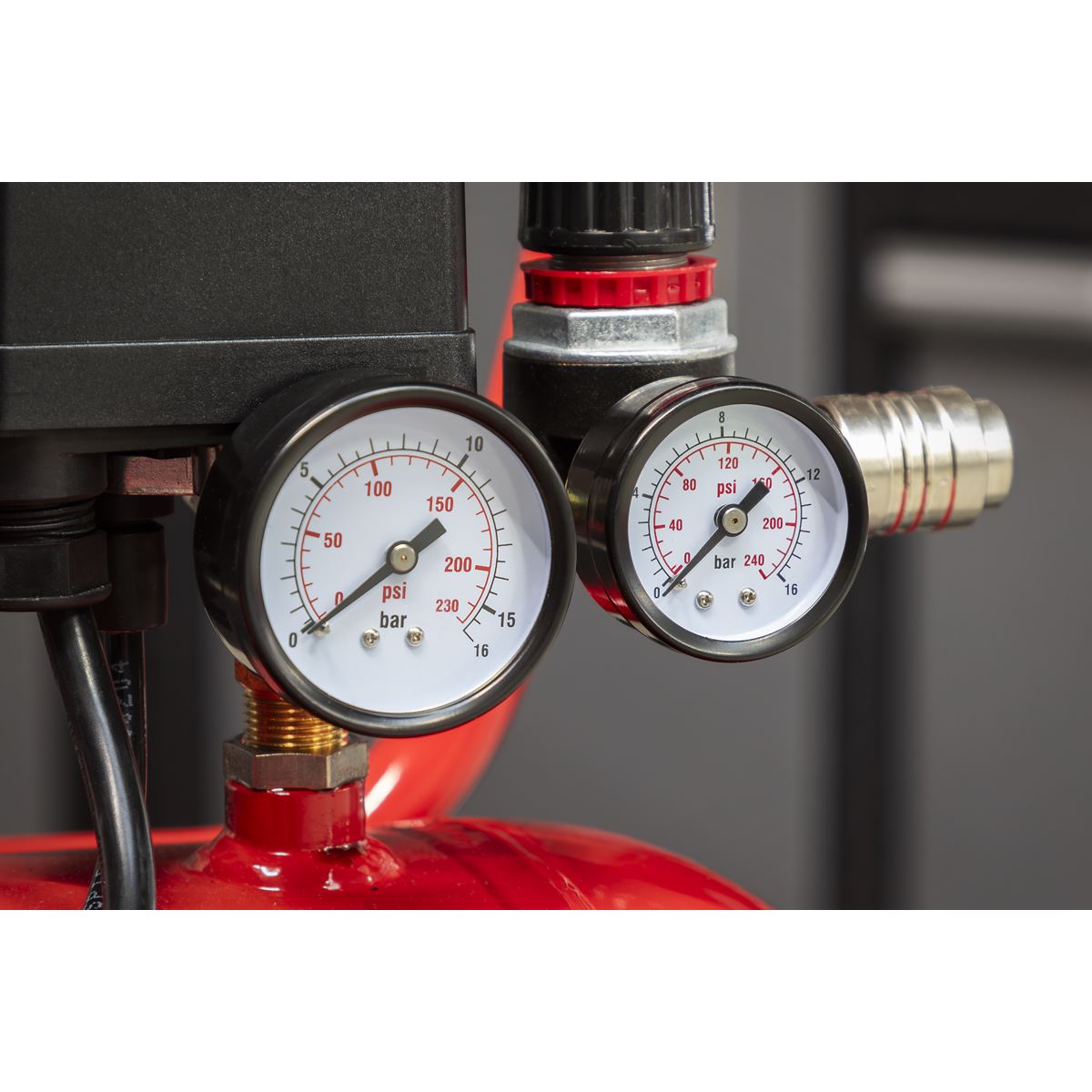 Sealey SAC10030 Air Compressor 100L V-Twin Direct Drive 3hp Sealey