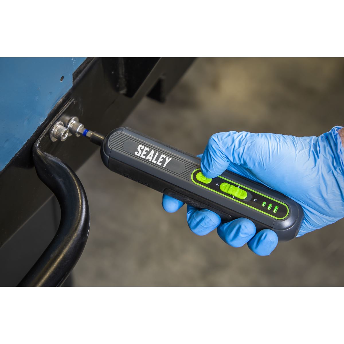 Sealey CP4VSD 4V Cordless Screwdriver with 25pc Bit Set Sealey