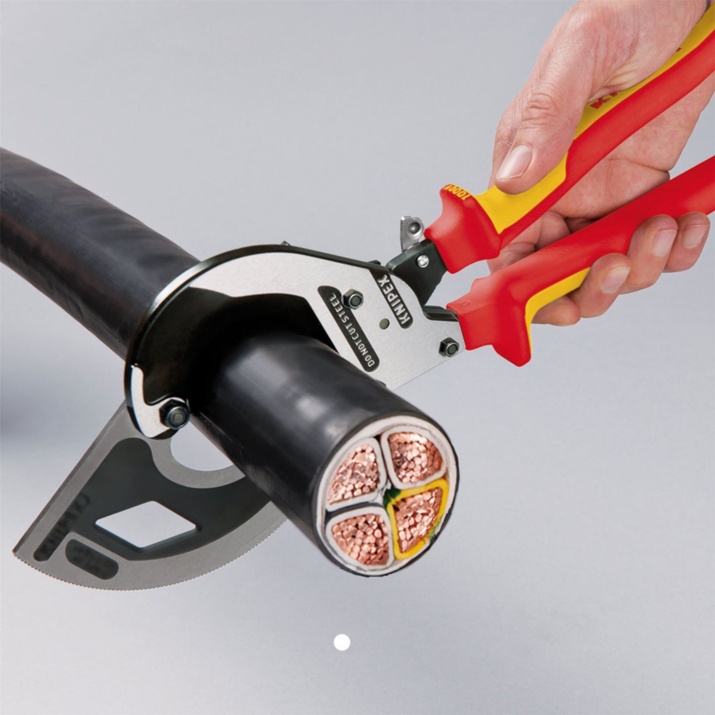 Knipex 25881 95 36 320 Cable Cutter ratchet principle 3-stage insulated 320mm Knipex