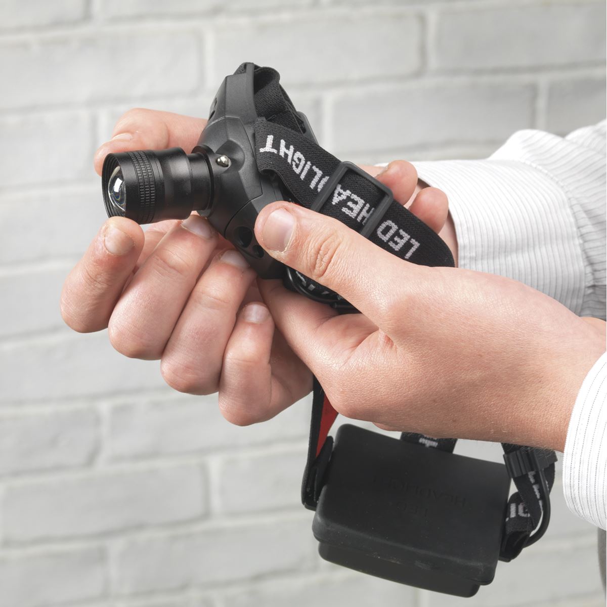 Sealey HT103LED Head & Hat Torch 3W SMD LED 3 x AAA Cell Sealey