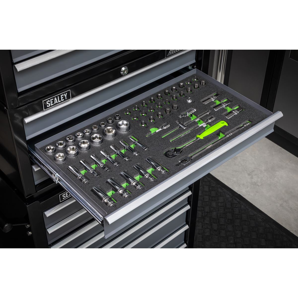 Siegen S01270 Tool Tray with Socket Set 62pc 3/8"Sq Drive Metric Siegen