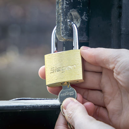 Siegen S0987 Brass Body Padlock with Brass Cylinder 40mm Siegen