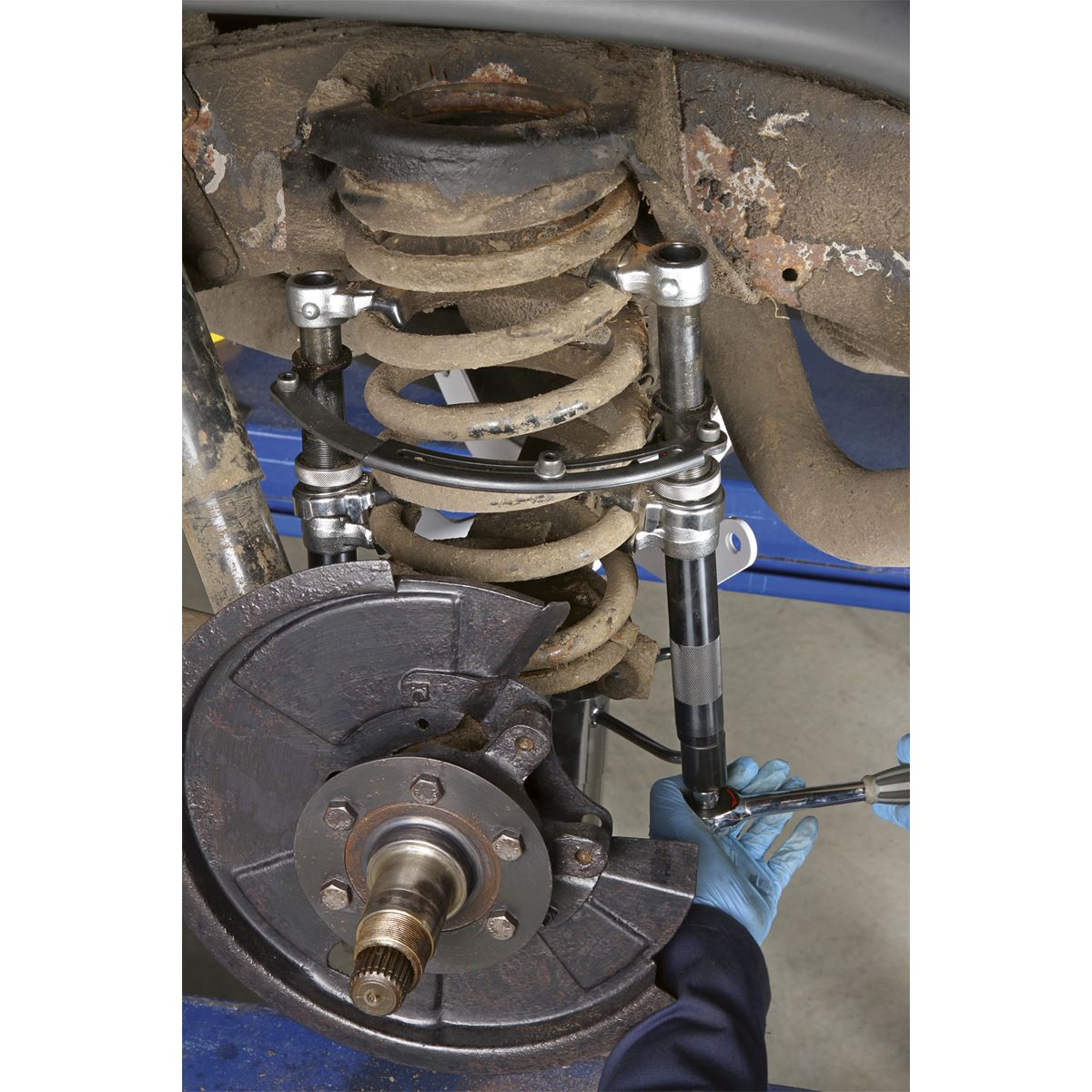 Sealey AK3843 Coil Spring Compressor Set 2pc Heavy-Duty 1200kg/Pair Sealey