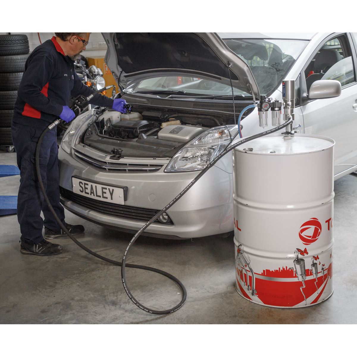 Sealey AK4560D Oil Dispensing Pump Station Air Operated Sealey