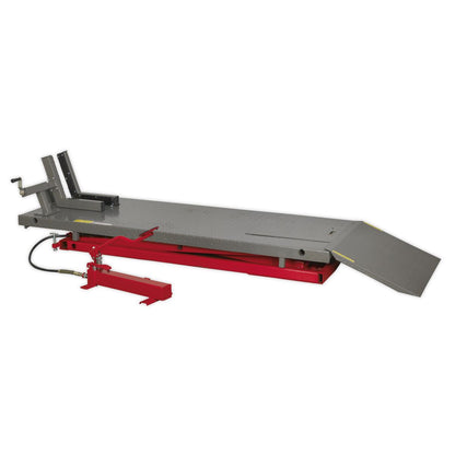 Sealey MC680A Heavy-Duty Air/Hydraulic Motorcycle Lift 680kg Capacity Sealey