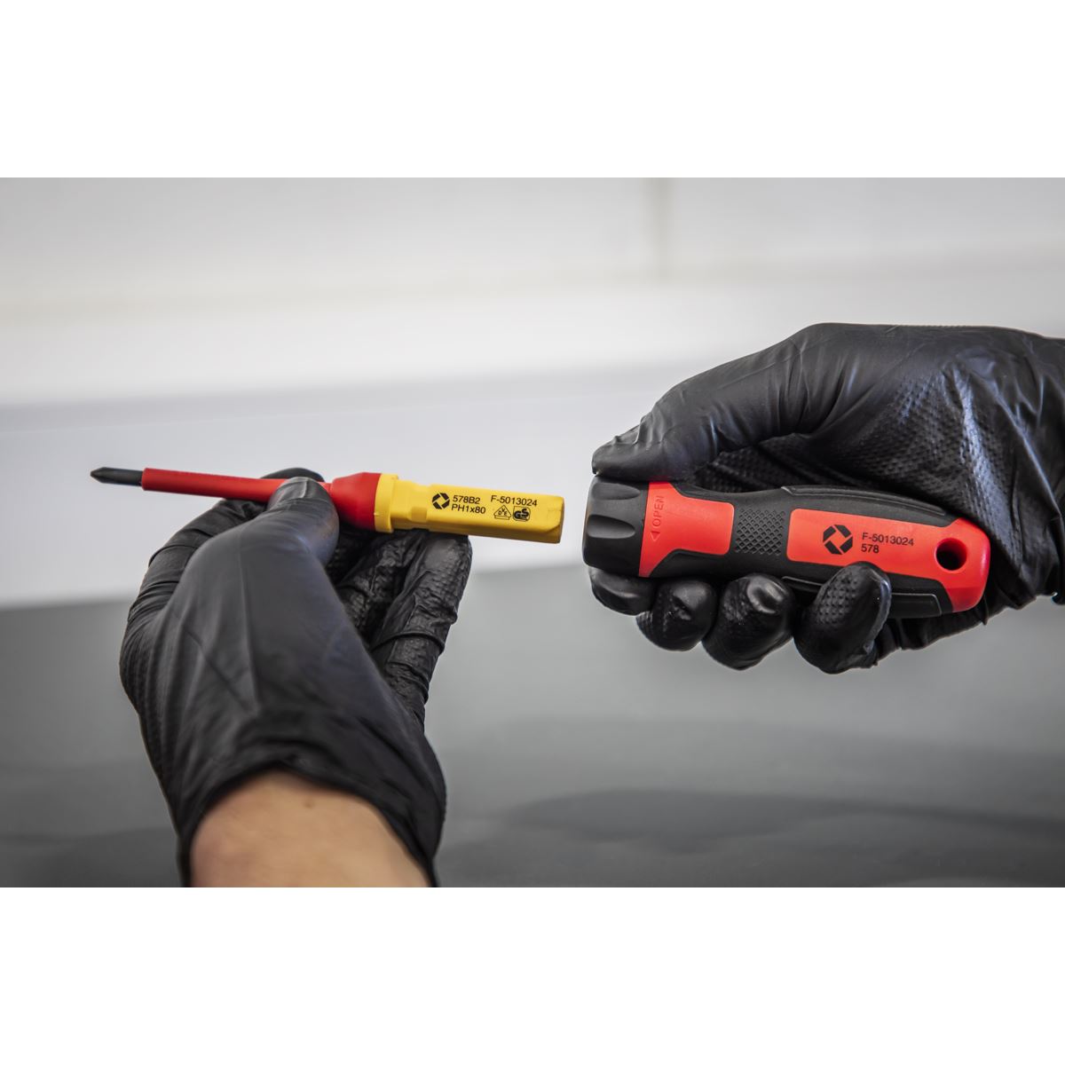 Sealey AK61280 Screwdriver Set Interchangeable 8pc - VDE Approved Sealey