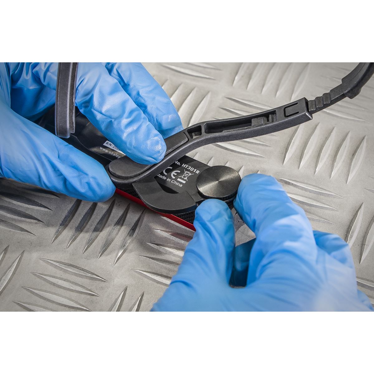 Sealey HT301R Rechargeable Head Torch 2.5W SMD LED Sealey