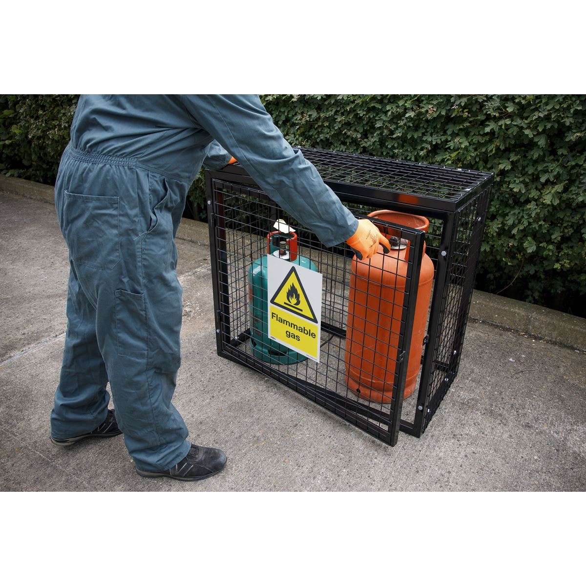 Sealey SS59V1 Warning Safety Sign - Flammable Gas - Self-Adhesive Vinyl Sealey