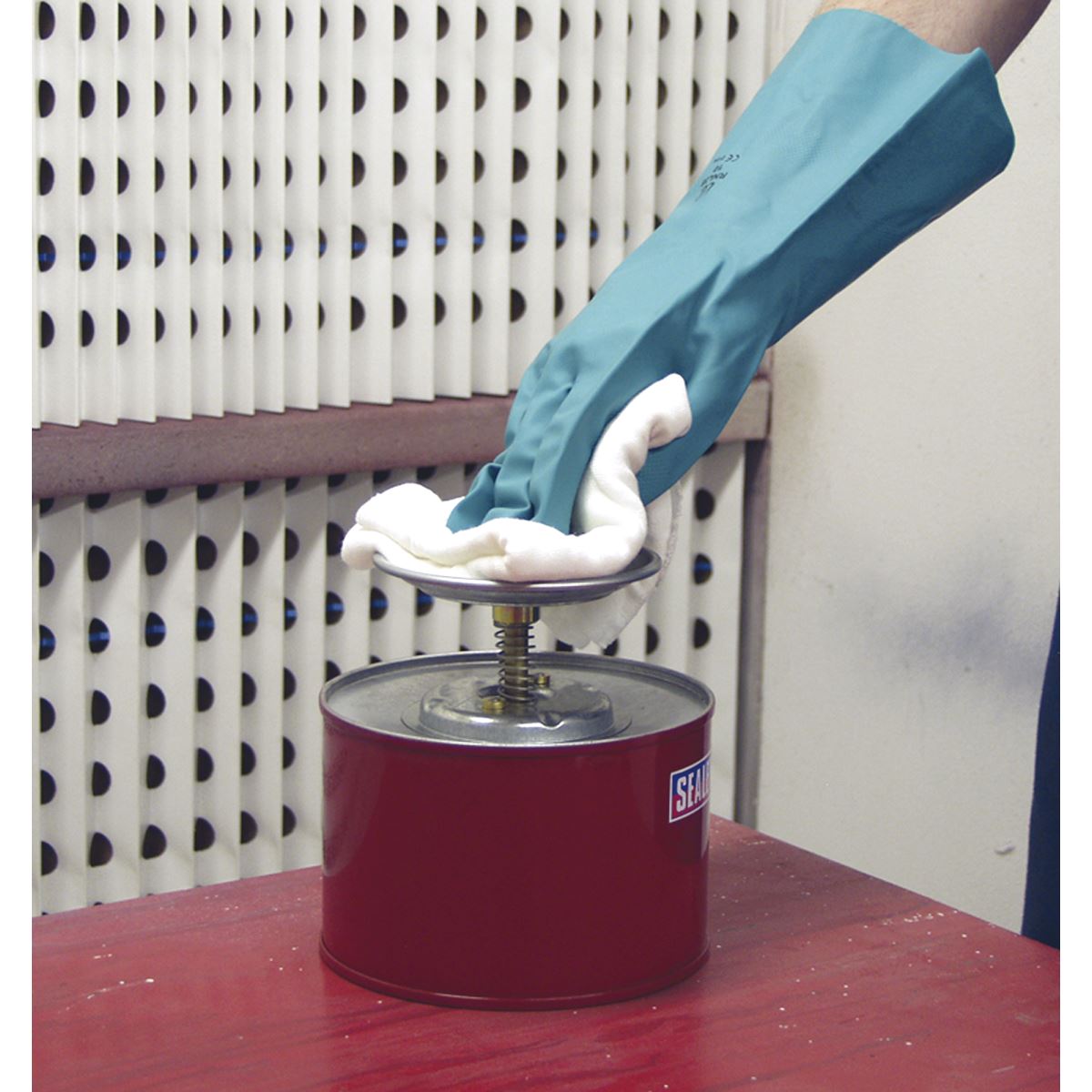 Sealey PC19 Plunger Can 1.9L Sealey