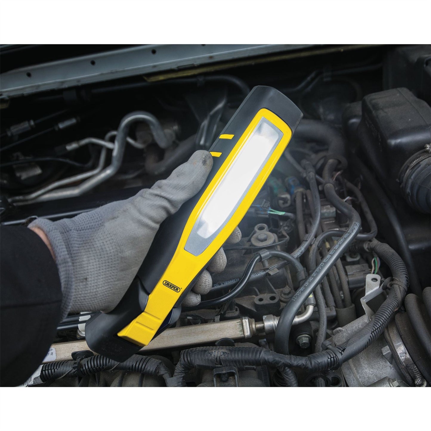 Draper 11762 COB/SMD LED Rechargeable Inspection Lamp 7W 700 Lumens Yellow 1 x USB Cable Supplied Draper