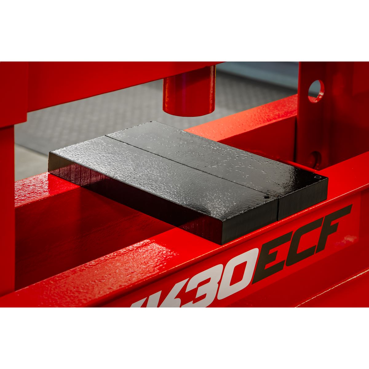 Sealey YK30ECF Hydraulic Floor Type Press 30 Tonne Sealey