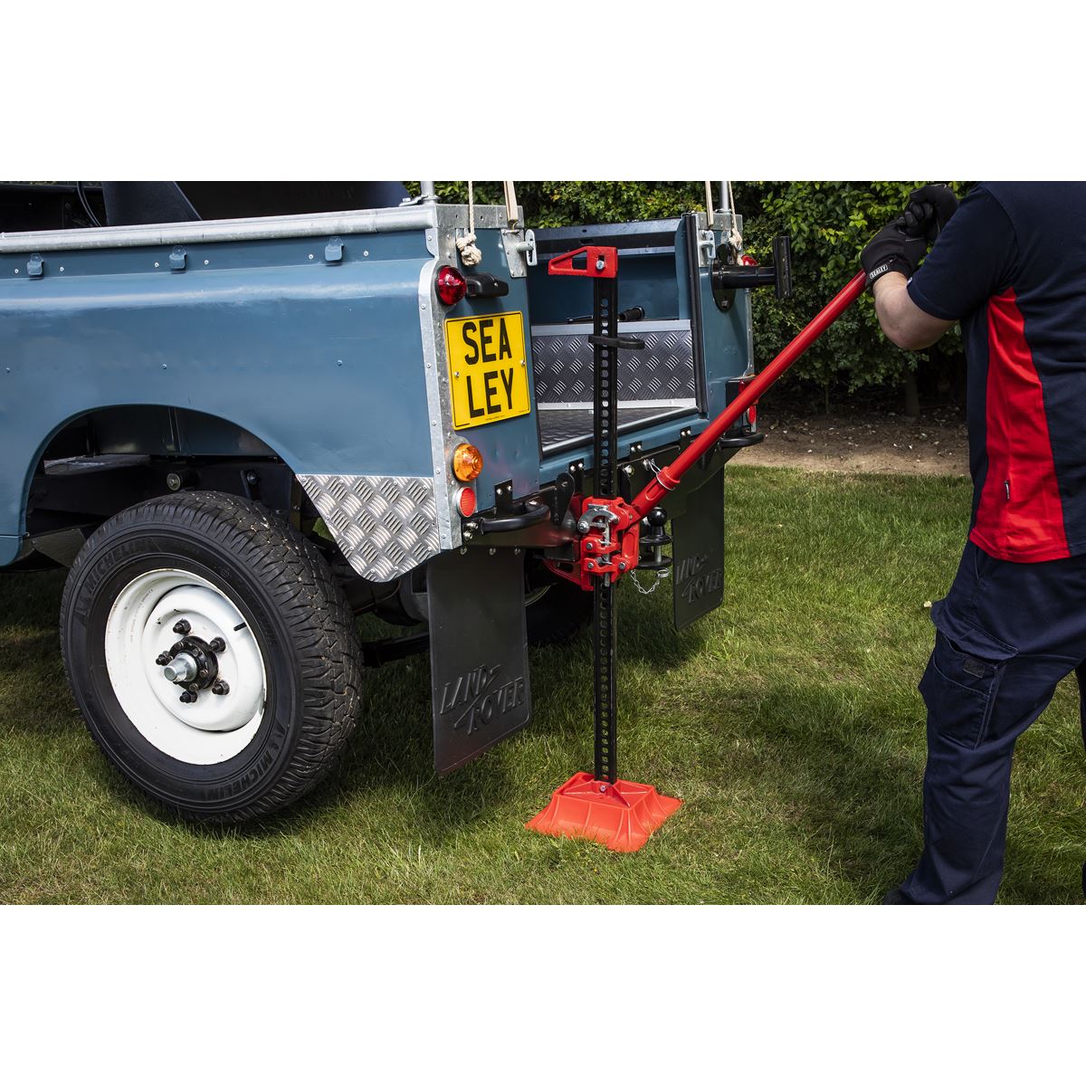 Sealey FJ48 Farm Jack 1200mm 2 Tonne Capacity Sealey