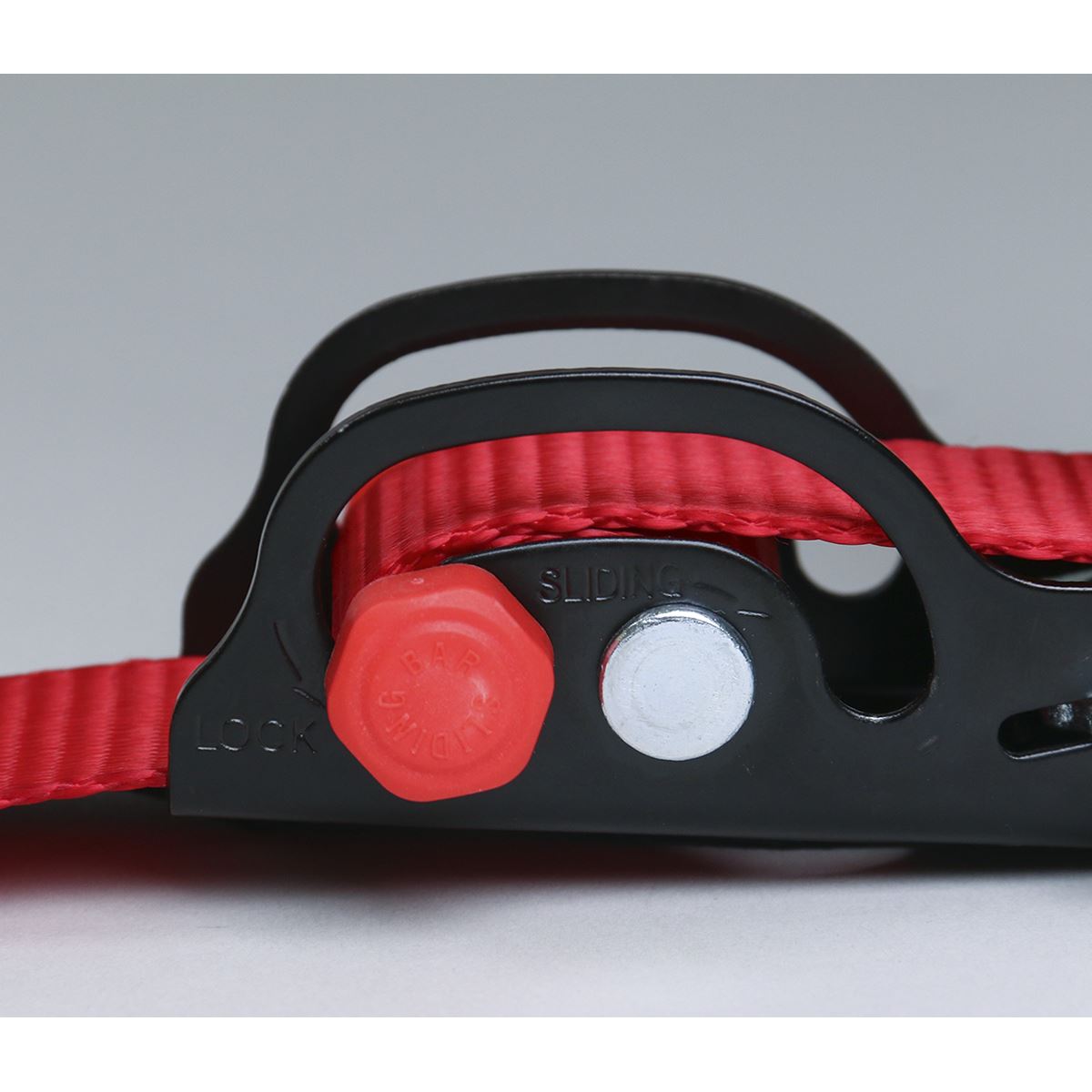 Sealey TD1202SR Slide Ratchet Strap 32mm x 3m Polyester Webbing with S-Hooks 1200kg Breaking Strength Sealey