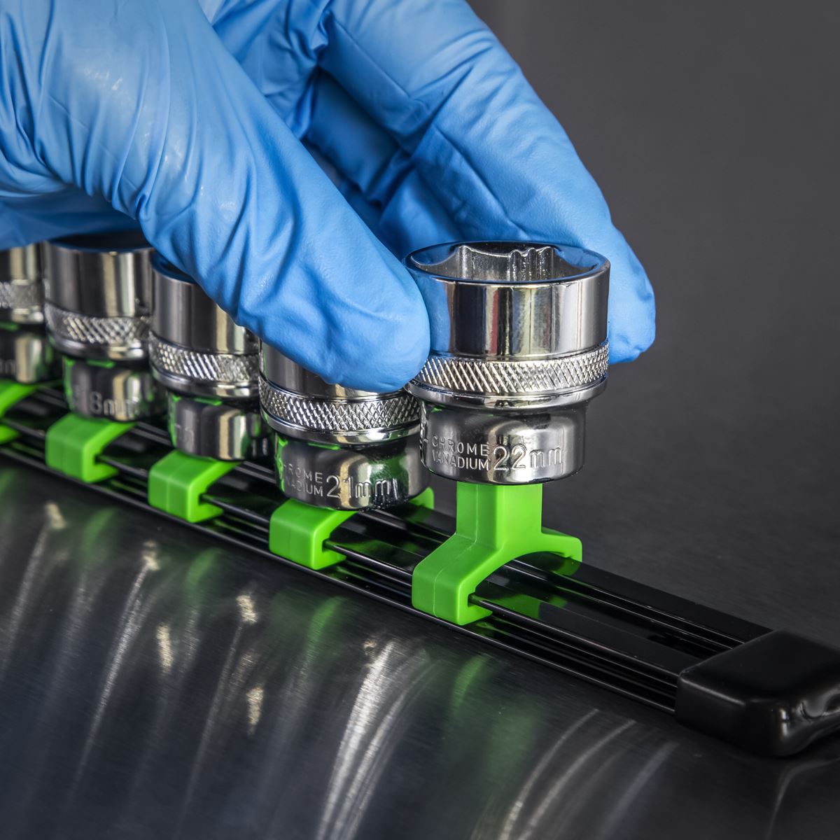 Sealey AK27053HV Socket Retaining Rail with 16 Clips 3/8"Sq Drive - Hi-Vis Green Sealey