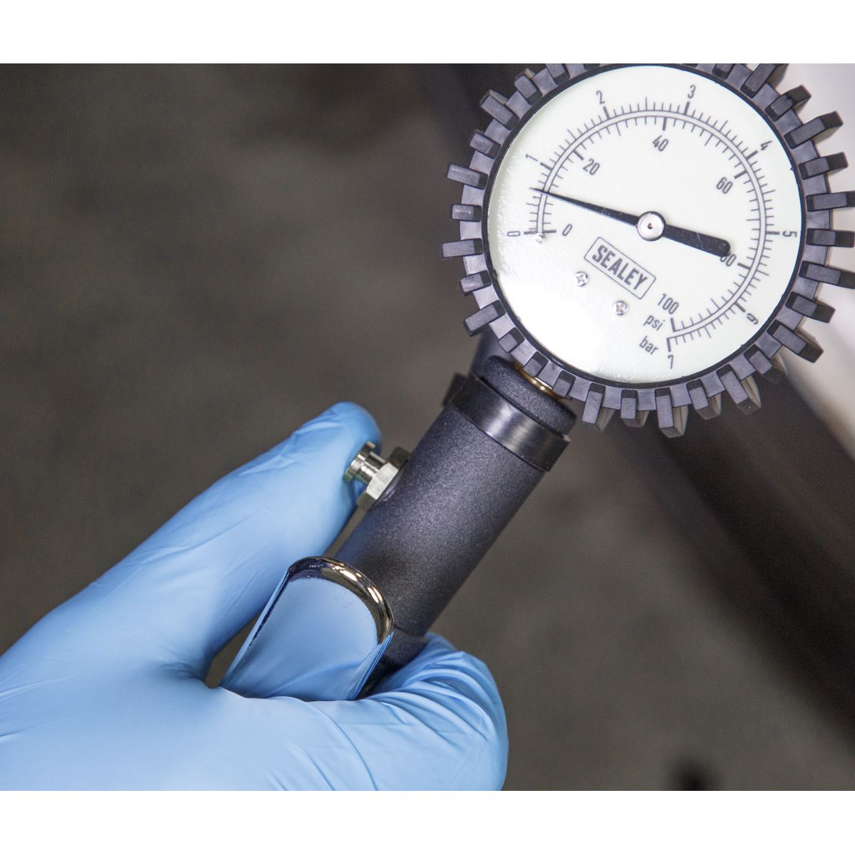 Sealey SA399 Tyre Inflator with Clip-On Connector Sealey