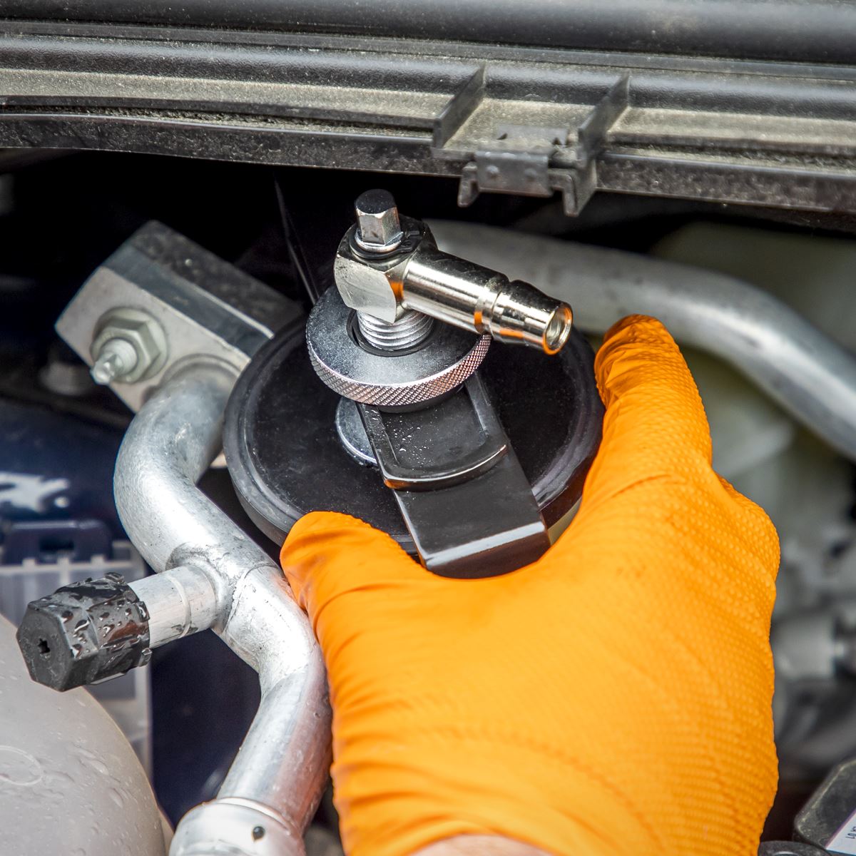 Sealey VS0204UA Universal Adaptor Brake & Clutch Bleeder Cap Sealey