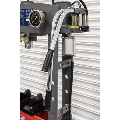 Sealey YK309FAH Premier Air/Hydraulic Floor Type Press with Foot Pedal 30 Tonne Sealey