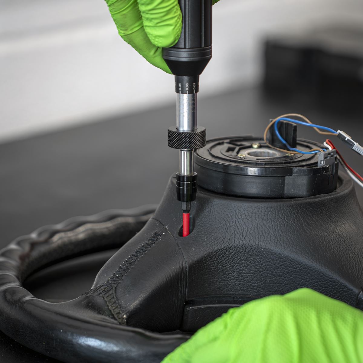 Sealey STS101 Torque Screwdriver 1/4"Hex Drive 1-6Nm