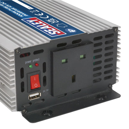 Sealey PSI1000 Power Inverter Pure Sine Wave 1000W 12V DC - 230V ~ 50Hz Sealey