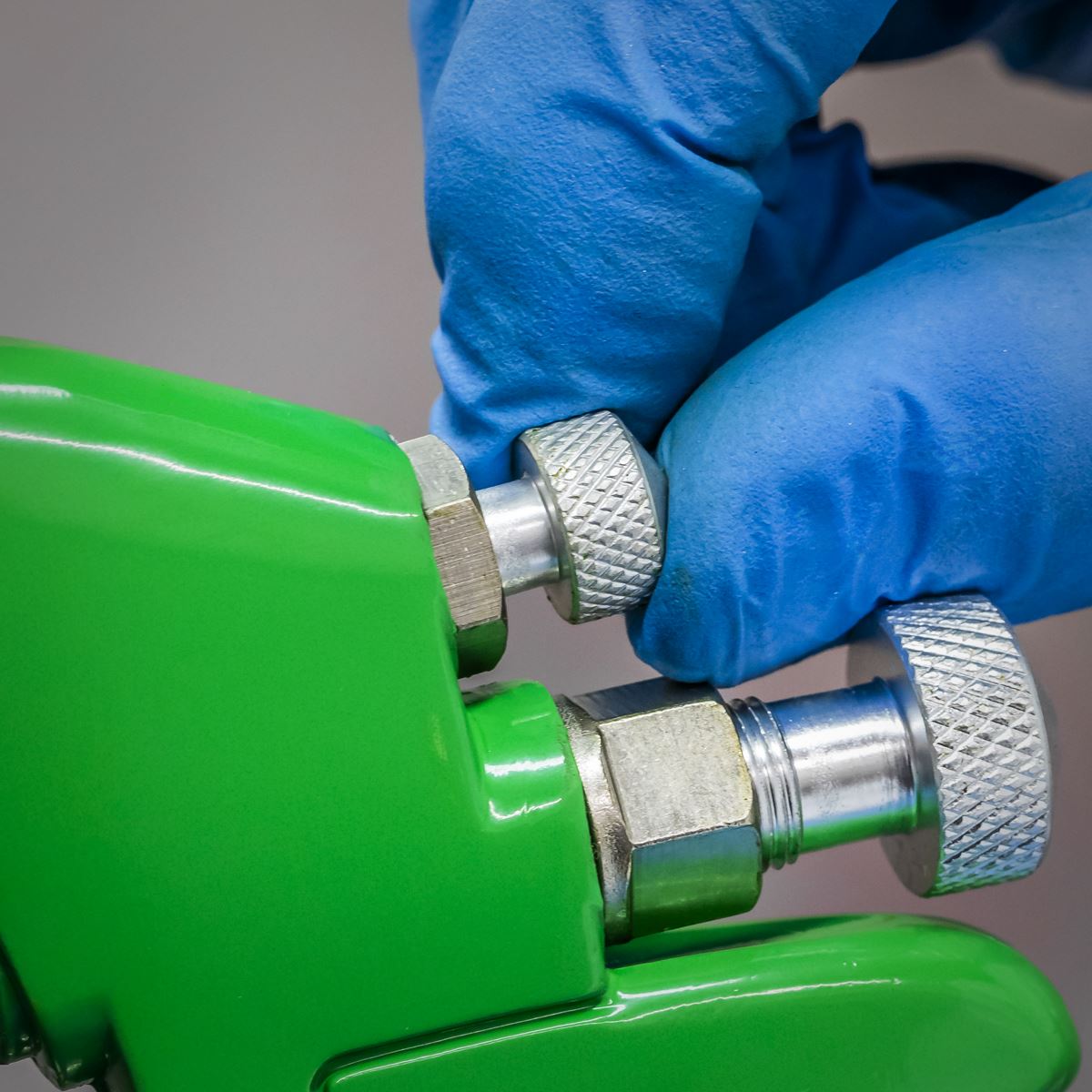 Sealey S717G Gravity Feed Spray Gun 1.7mm Set-Up Sealey