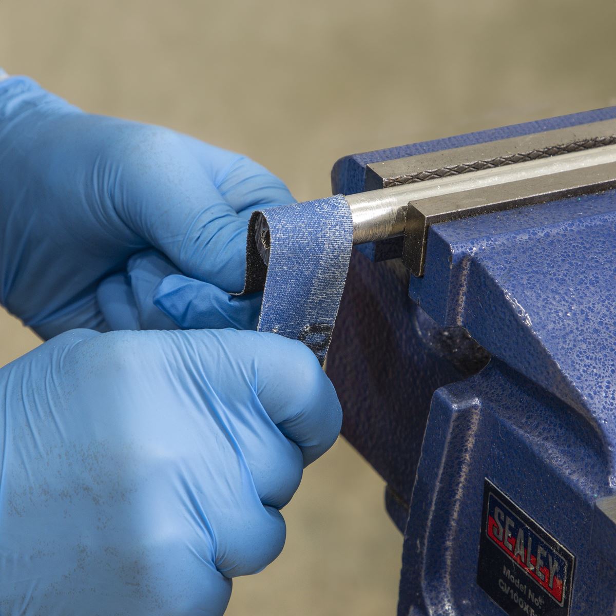 Sealey ER252580 Emery Roll Blue Twill 25mm x 25m 80Grit Sealey