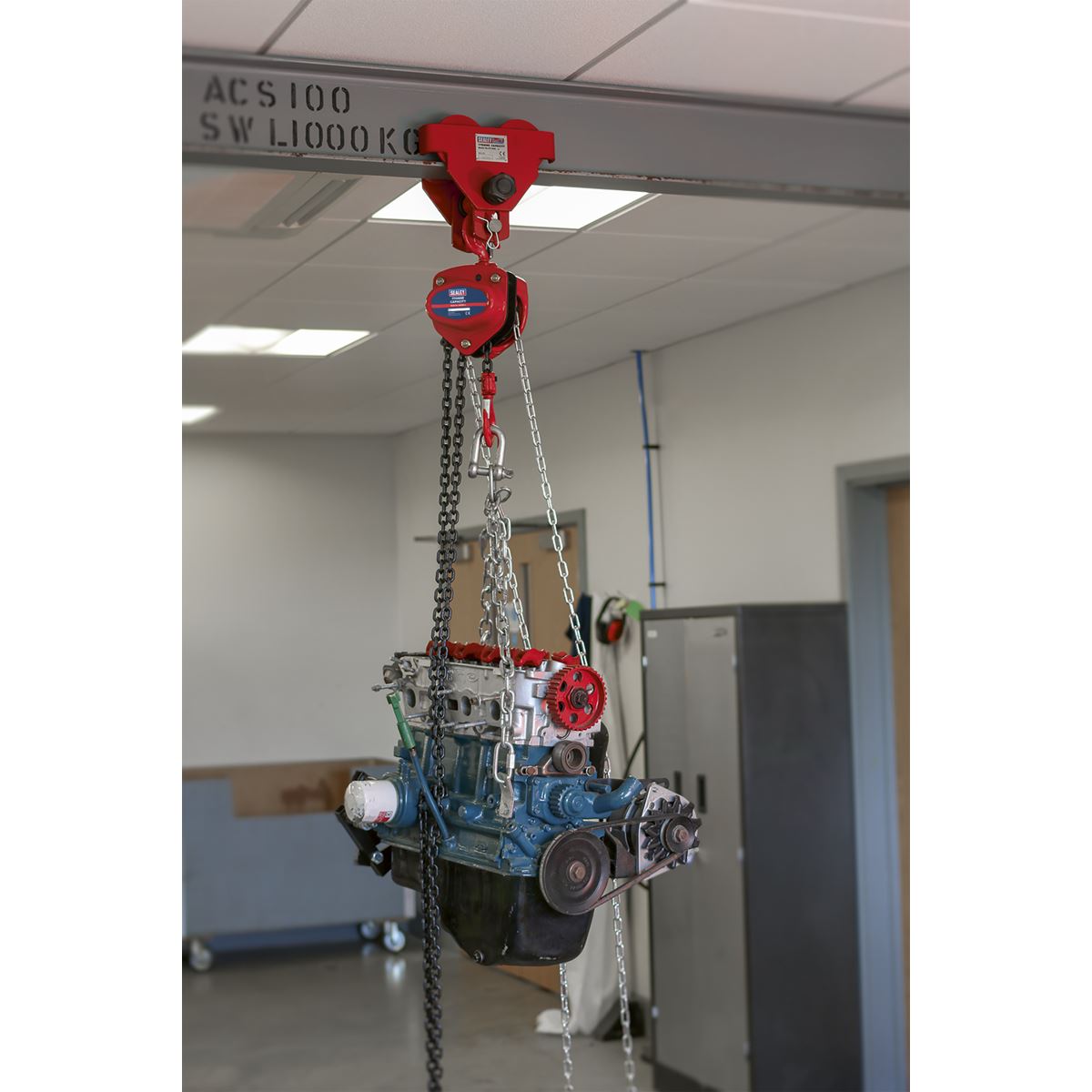 Sealey CB1000 Chain Block 2.5m - 1 Tonne Sealey