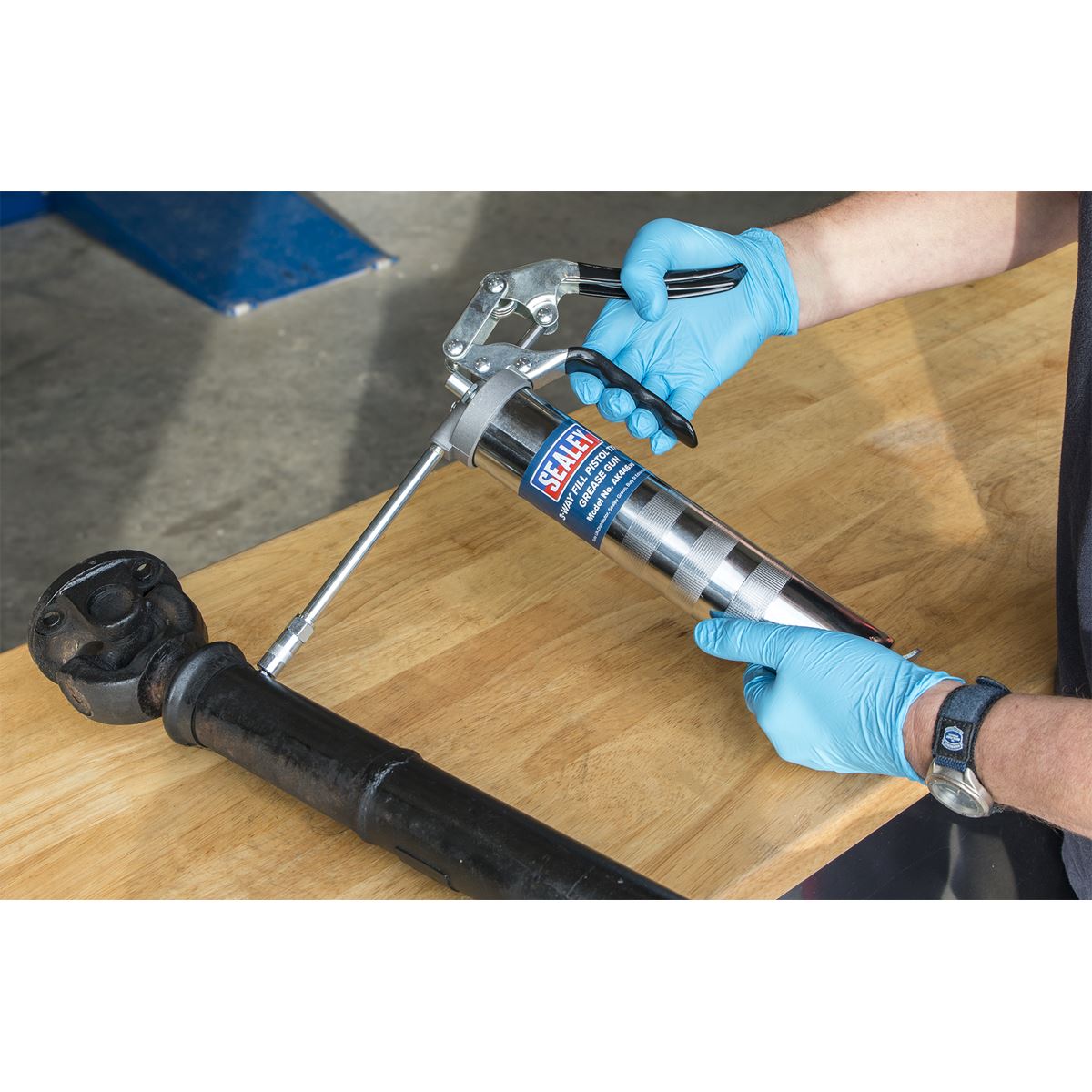 Sealey AK446 Pistol Type Grease Gun 3-Way Fill Sealey